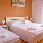 Ana Stari Grad (Hvar)