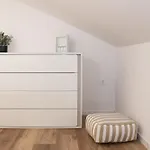 Ana *