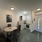 Ana Appartement *
