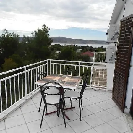 Apartment Ana