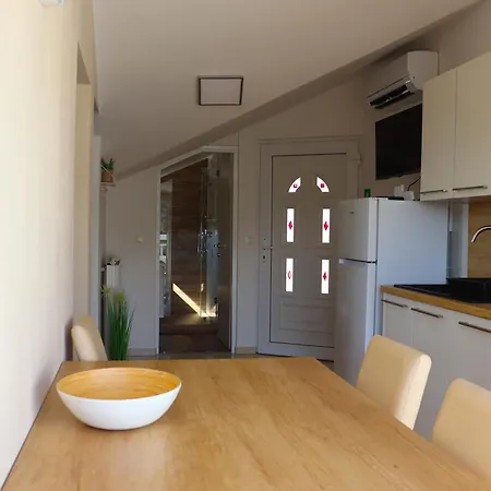 Apartment Ana
