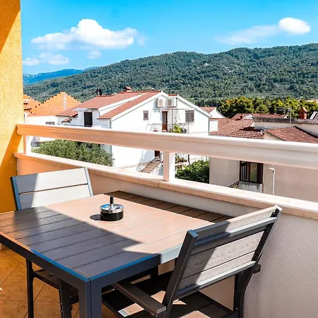 Ana Apartment