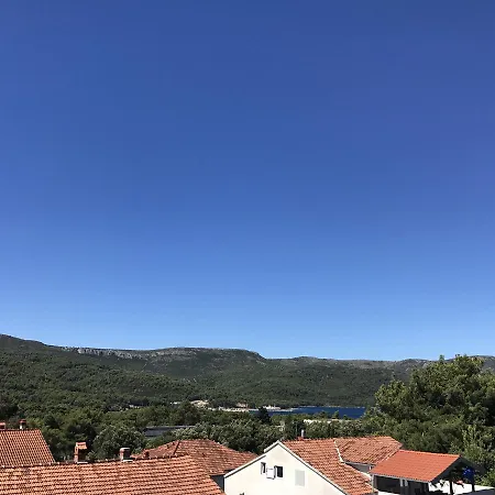 Ana * Stari Grad (Hvar)